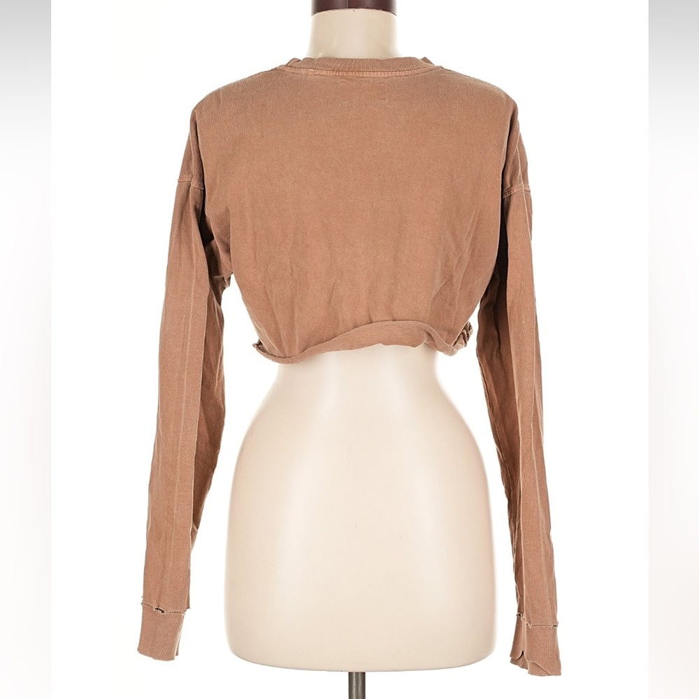 Joah Brown Soho Distressed Crop Top - Picture 6 of 10